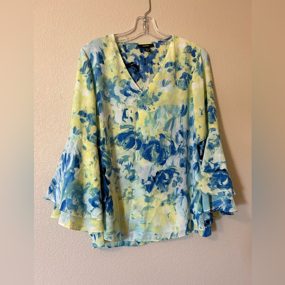 27.ALFANI Women's Green/Blue V-Neck Poet-Sleeve Blouse | Size 10